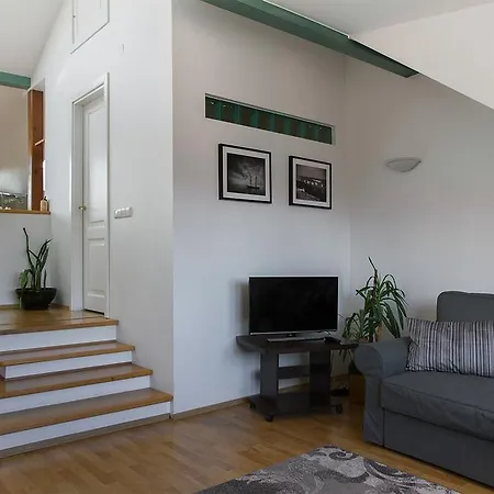 Perfect Getaway In The Heart Of Old Town